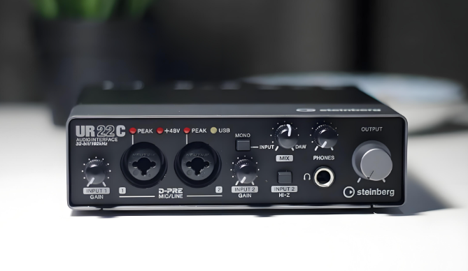 第四篇:声卡哪个品牌音质最好—— 雅马哈、罗兰系列的录音声卡